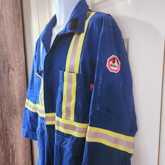 Walls Flame Resistant Coveralls O/S - Picture 2 of 9